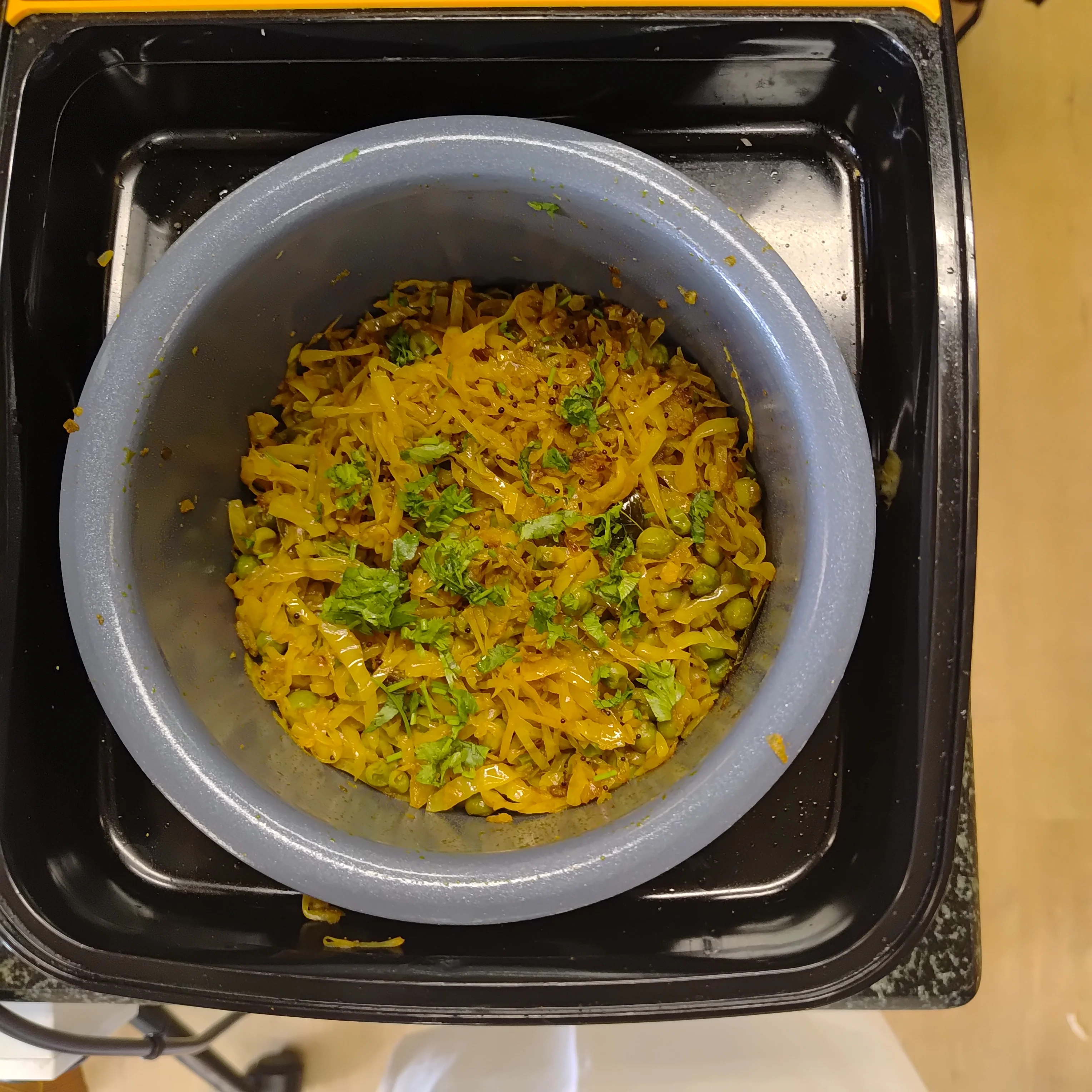Cabbage with Peas